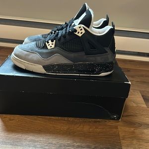 Jordan 4 retro GS “fear”
